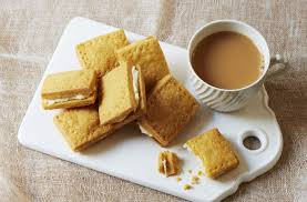 Custard cream biscuit with tea. Or you can have a cake made using a moldyfun cake mold